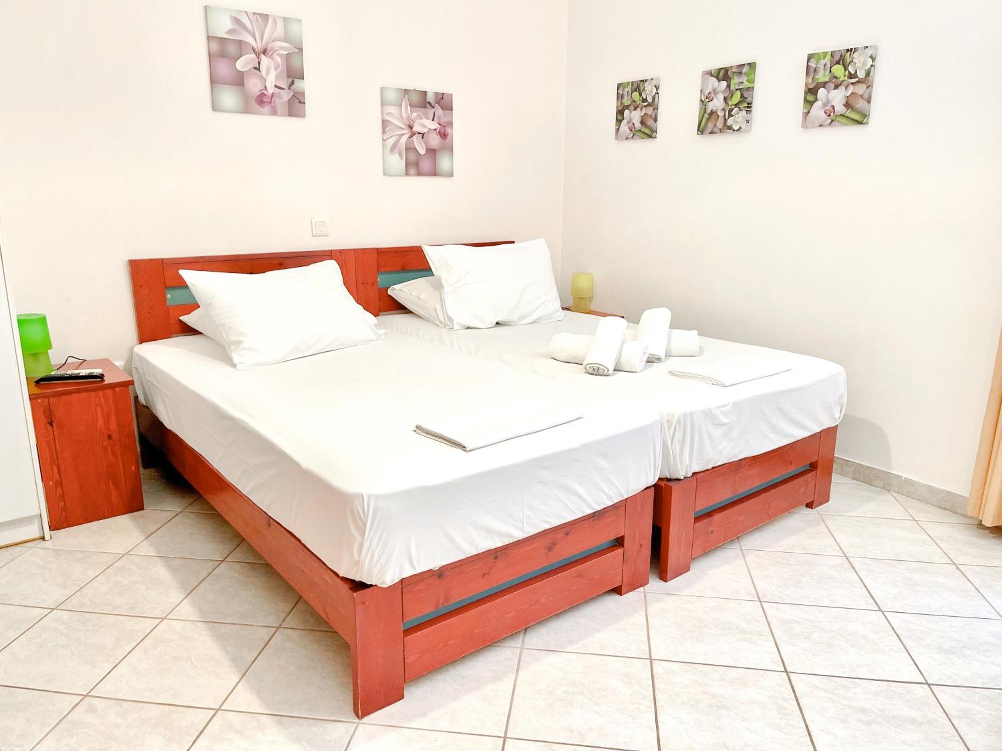 Xenios Zeus Rooms Короні Екстер'єр фото